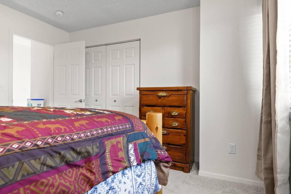 Moose Meadows- Near The Airport, Centrally Located Anchorage Exteriér fotografie